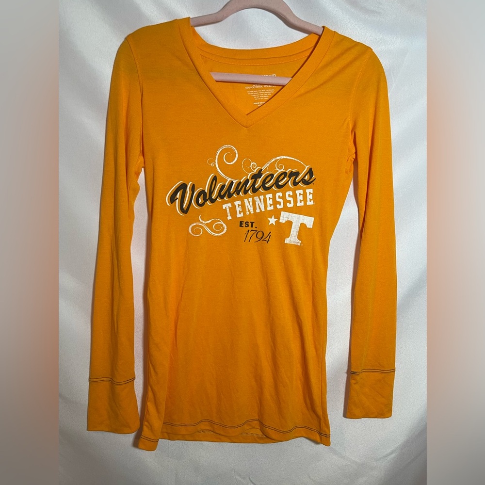 Women’s Tennessee Vols Shirt by Coloseum